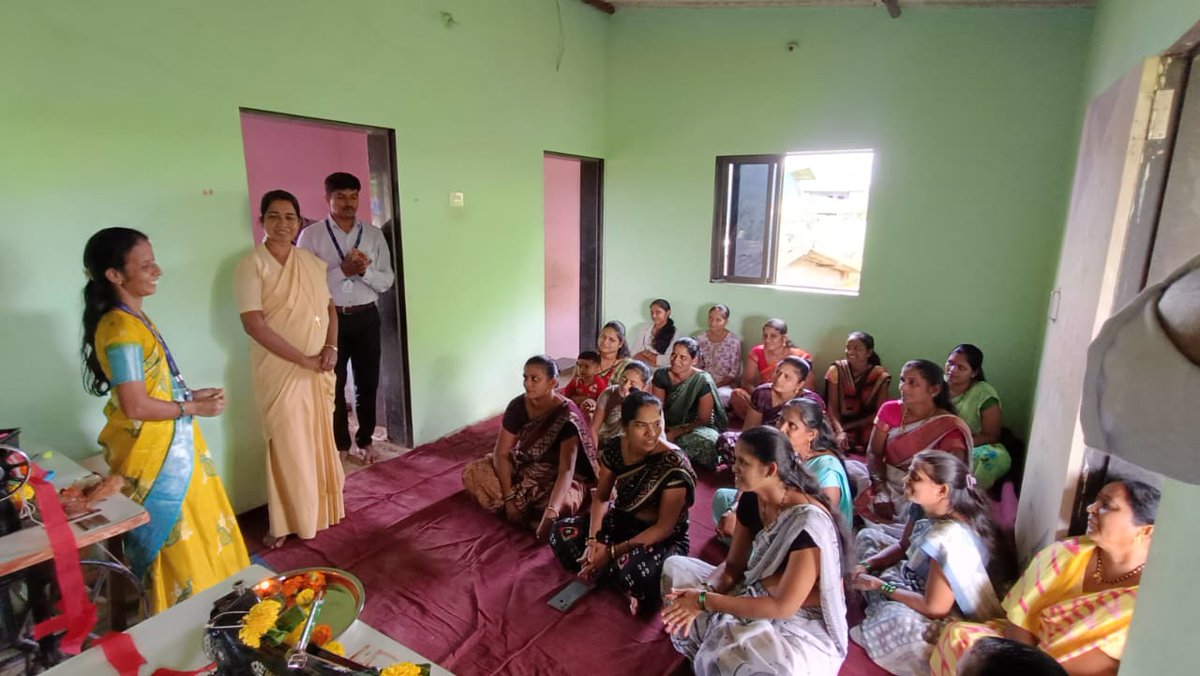 KarunyaTrust's tweet photo. 18 women. 1 village. A room full of sewing machines and big dreams. 
The I-Save Tailoring Class in Runde, Kalyan Block just began, turning skills into income, and income into independence.
This is how threads become change. #WomenEmpowerment #RuralIndia #KarunyaTrust https://t.co/jj6PZx3Sd7