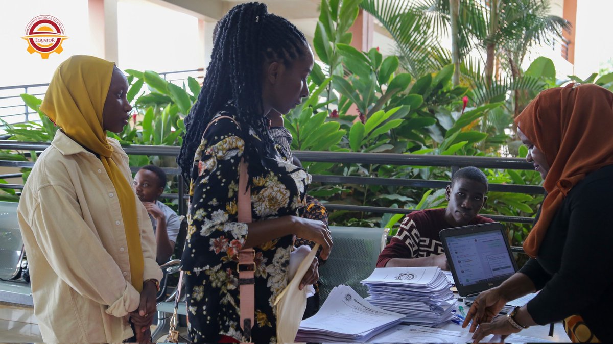 Equsat_Ug's tweet image. It’s all happening at EQUSaT’s Orientation &amp;amp; Registration Week! Day One is already a success with an impressive turnout of new students.

#EQUSaT #WelcomeWeek #HigherEducation"