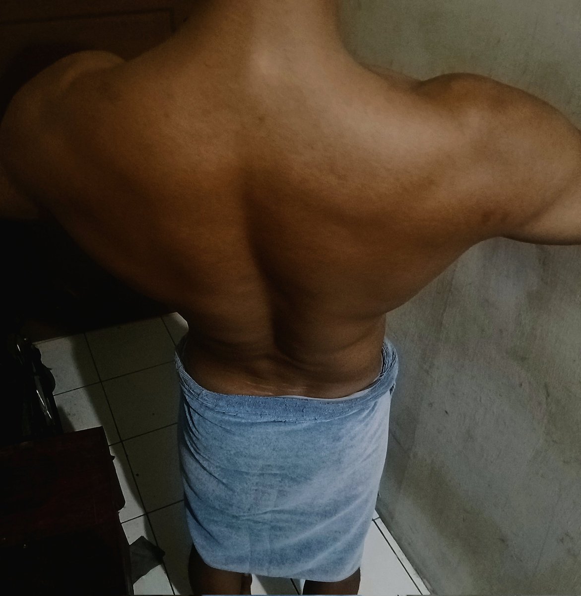 InitialD26's tweet image. Poto belakang aja 😅😅