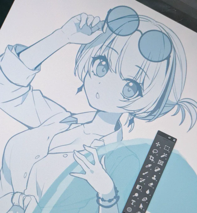 久しぶりに趣味絵描いてる!夏