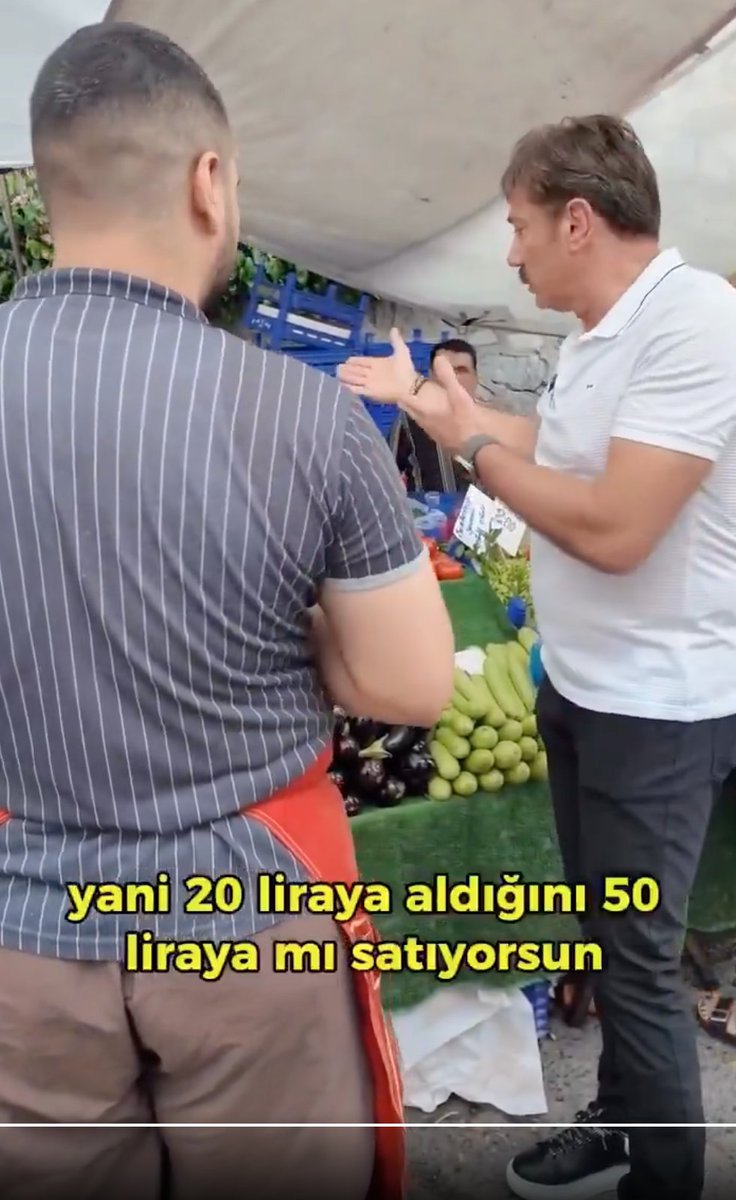 bulentmumay's tweet photo. 36 bin liralık ayakkabıyla, pazarcıya domates fırçası atmak... Vay arkadaş. https://t.co/1MmpK34tiM