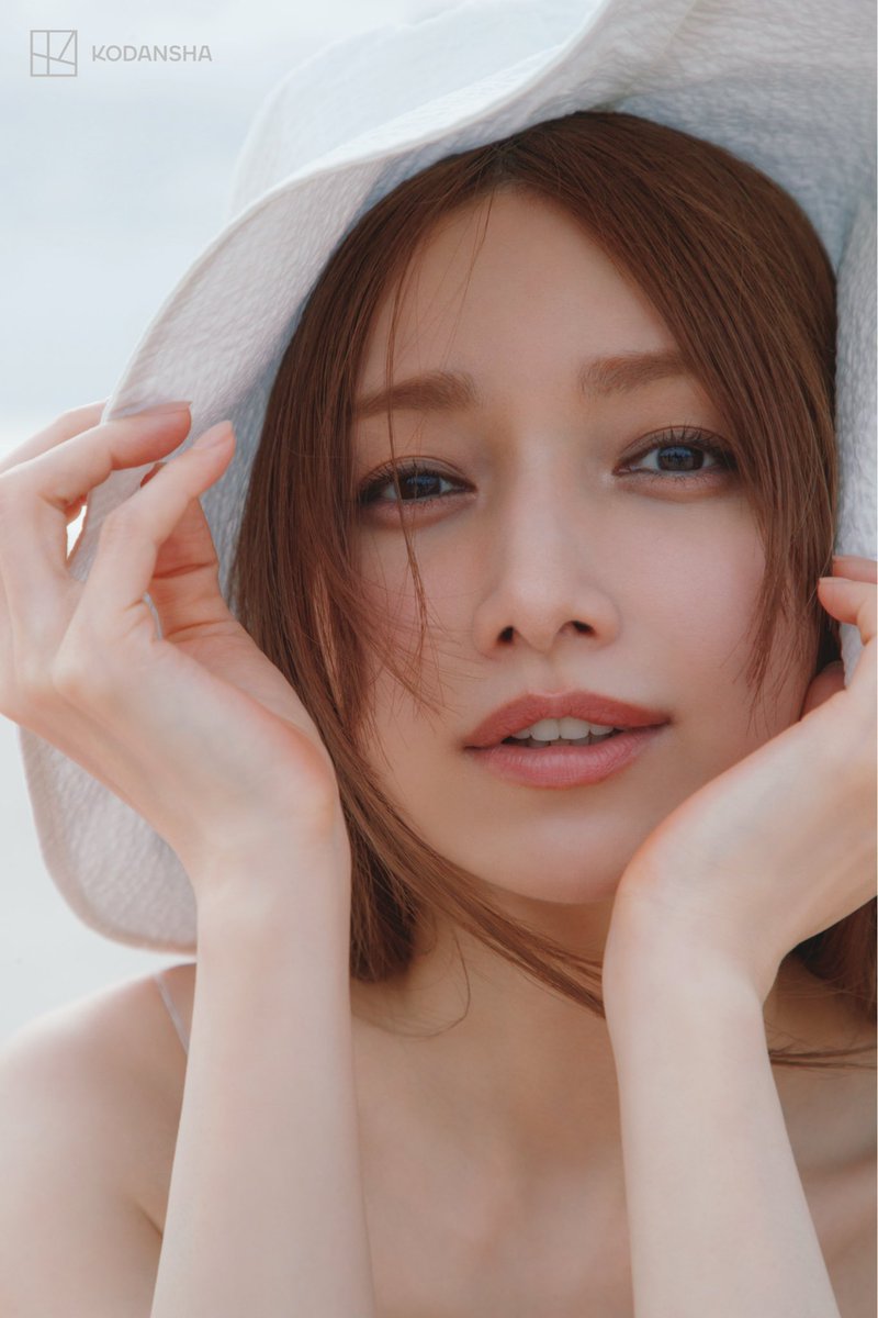 公式】後藤真希 写真集「flos」 (@makiflos) / Posts / X