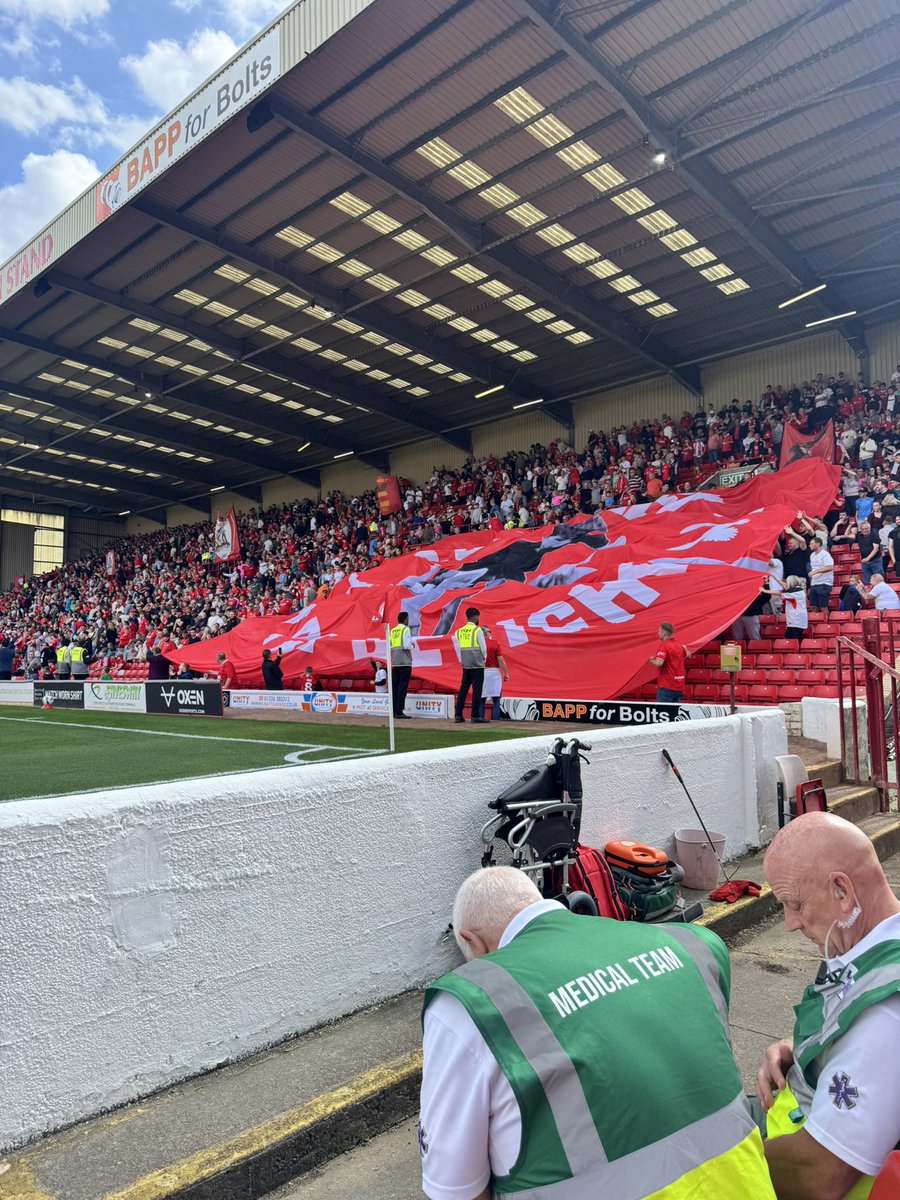 ureds1988's tweet photo. @BarnsleyFC https://t.co/KLLKECdzRW