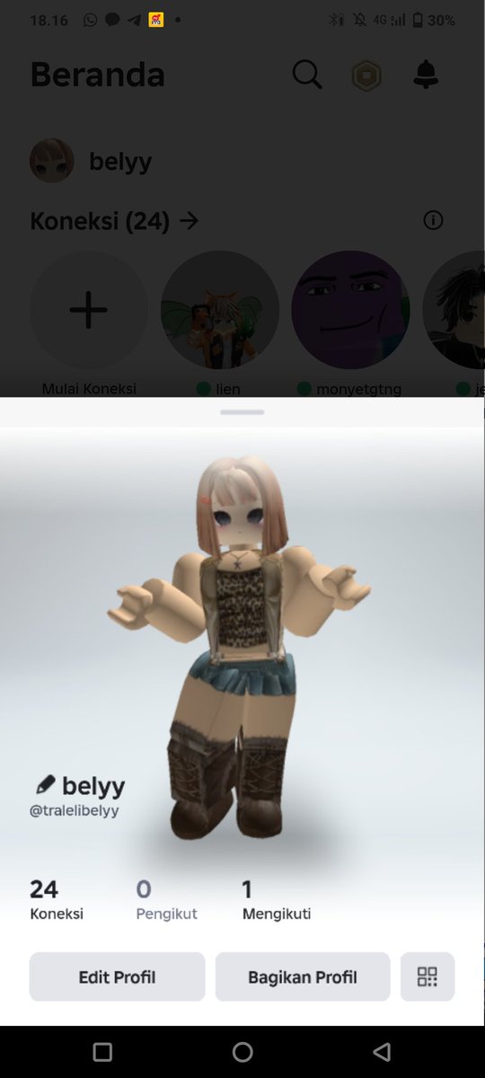 umur 19 tahun
kecanduan main Rosblox