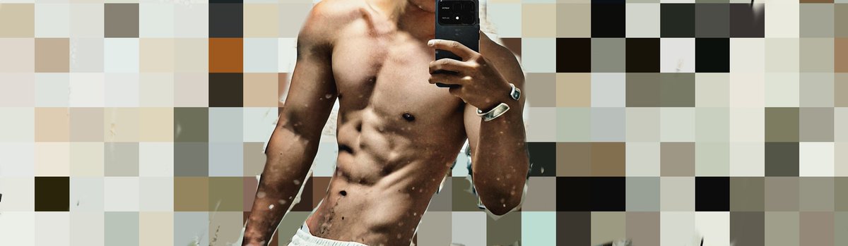 从马赛克里走出来的男人