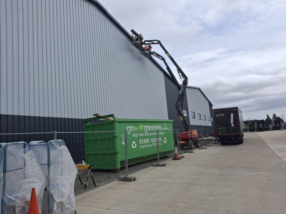 WhiteLogistics tweet picture