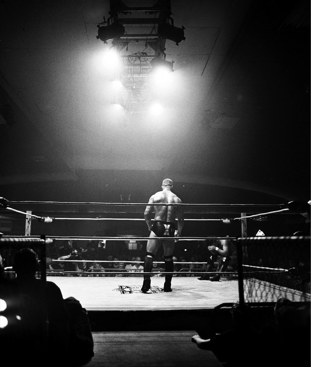 ImAzmi0's tweet photo. @TheDamagedOne95 @realKILLERkross @Lady_Scarlett13 I Don't Know Where It Came From But I Love It❤
#WeWantKross #WeWantScarlett #BringBackKross #BringBackScarlett #KrossCult #KarrionKross #ReSignKross #ReSignKarrionKross #KrossDeservesBetter https://t.co/PKvLCFUhGu