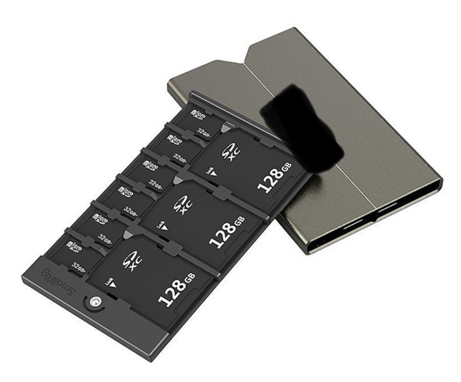 天啊！雖然去年2月送的4TB SSD沒被認證到，但她手上的這個好像是我去年5月送的耶！！！😍😍😍