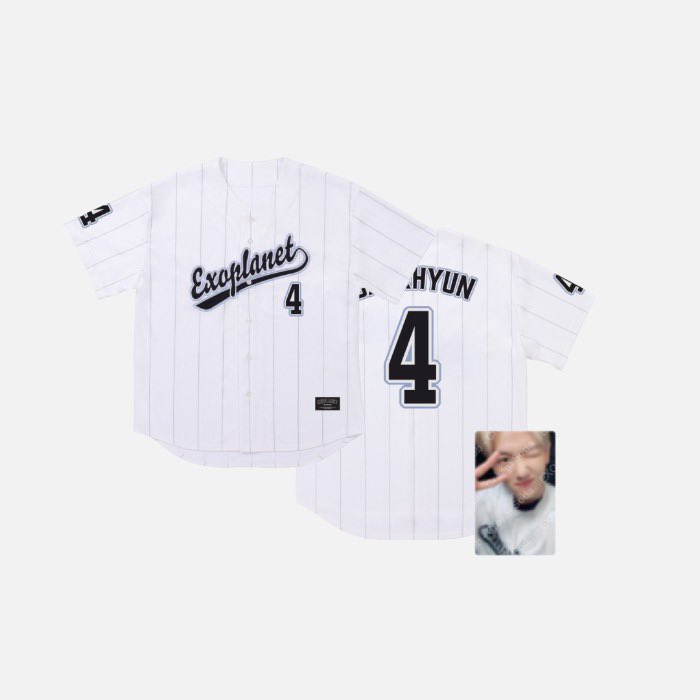 stellarnightx's tweet photo. wts lfb ph

🍓 ✶ —  Baekhyun exo uniform &amp; photocard

• ₱4200 (negotiable!) dm me
• no cancellations
• on-hand. can do sdd if within/near mnl
• can meet up at do it mnl

🍨🥤exo creamsoda reverie jersey
#ReverieMANILA #baekhyun #BaekhyuninManila #exo #백현 https://t.co/TKDfzksIe5