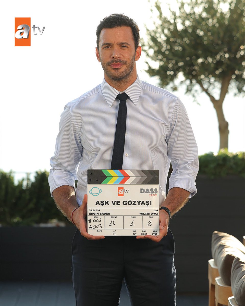 Barış Arduç’un Hande Erçel ile başrolü paylaştığı Aşk ve Gözyaşı dizisi bugün sete çıktı! 🎬

Selim ve Meyra’nın hikayesini izlemeye çok az kaldı, Aşk ve Gözyaşı Eylül’de Atv’de 💙

#BarışArduç #HandeErçel
#AşkveGözyaşı