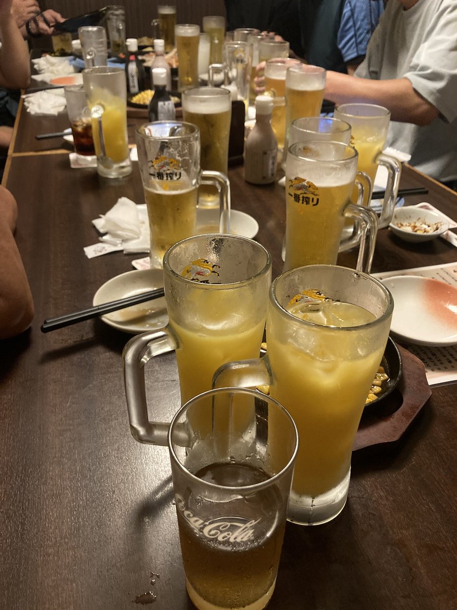 wingdd's tweet photo. グラスいっぱい https://t.co/5fywVo1ID9
