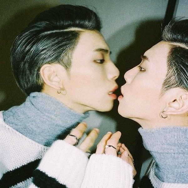 mayonaknoame's tweet photo. love yourself, always 🙂‍↕️ https://t.co/SXG2iSHYV7
