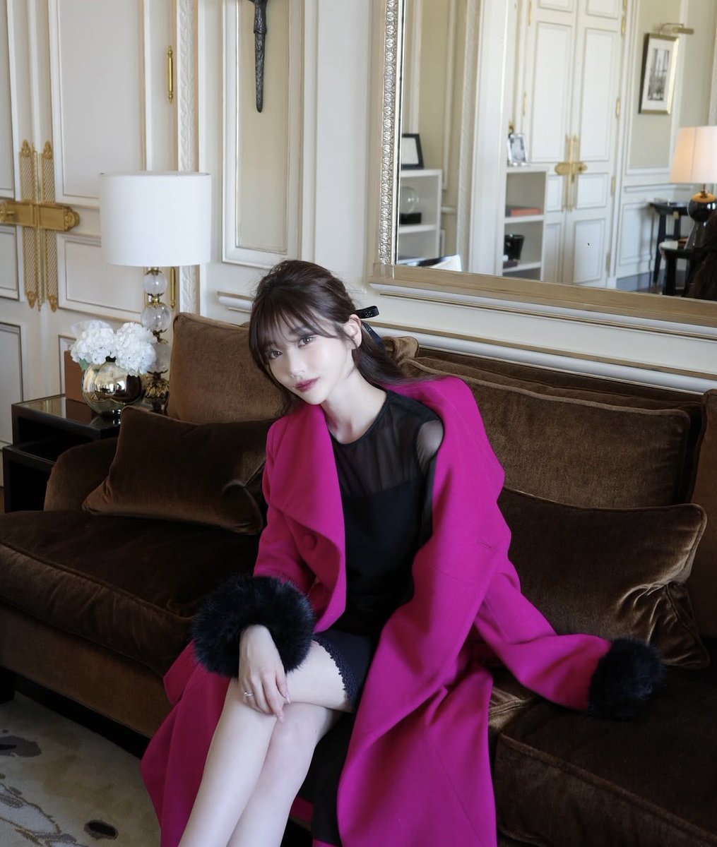 yuri_oo9's tweet photo. Rちゃん、叩かれてた例の彼と別れたって報告見て正直ホッとした…🥹
ズルズルいかずスパッと切れるの、ほんと強い
女の子ってダメな男と別れたあとがいちばんビジュもマインドも輝くよね https://t.co/Ihs2AGI2TZ