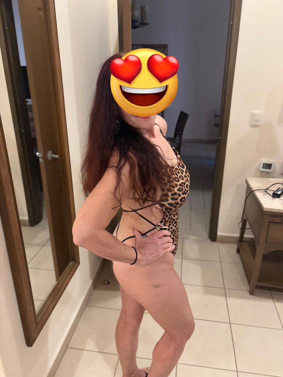 ccfun6's tweet photo. @Hungrynaughty @fitandsexyj https://t.co/rJxAT12qM7