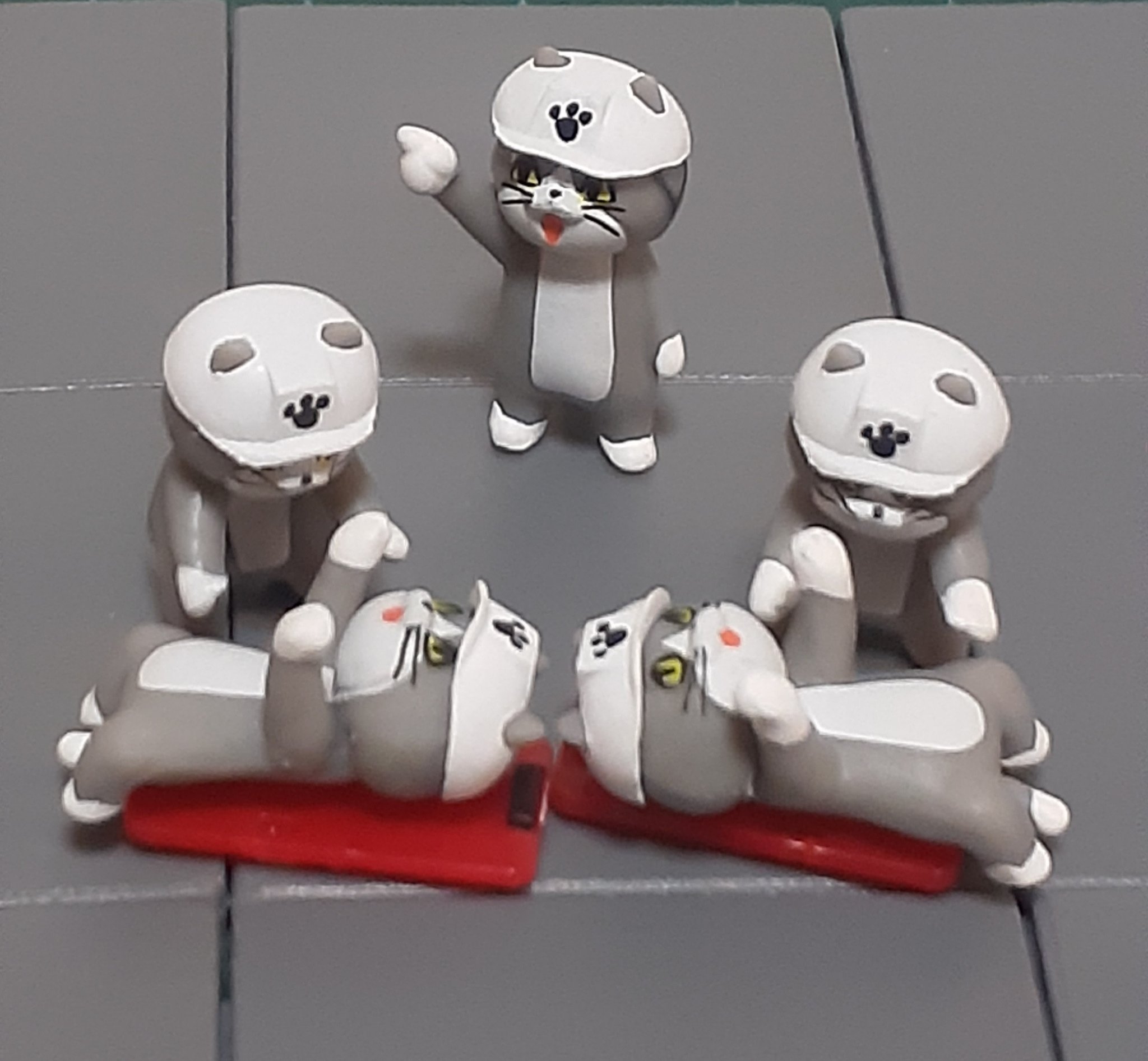 G-セルフ整備中　by仕事猫 G-セルフ整備中 by仕事猫