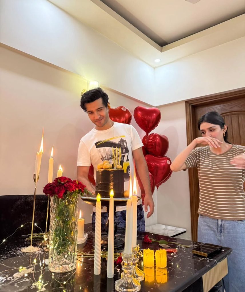 The fact that both of them disappeared simultaneously from sm and then came back again at the same time 🥺🤲🏻

May ZAINAB &amp; FEROZE remain protected and loved always by Allah ✨

#FerozeKhan #ZainabFerozeKhan