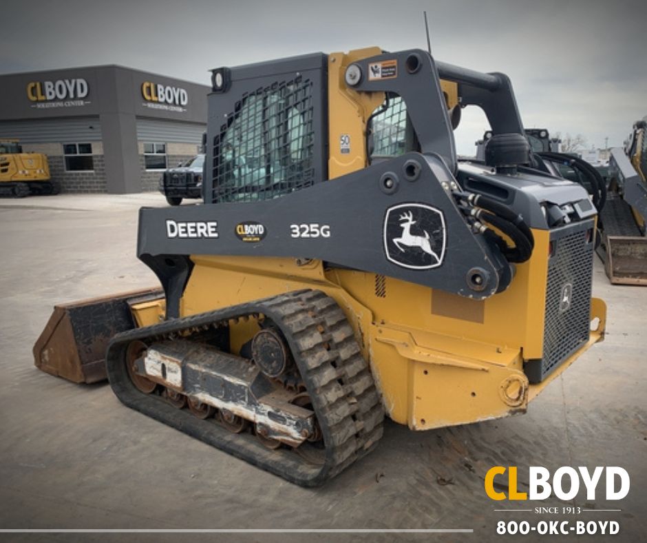 2020 John Deere 325G Compact Track Loader - Delivering big performance in a compact package.

💲 Price: $47,000
🕒 Hours: 2,932
📍 Available at CL Boyd in Oklahoma City 

Learn More: bit.ly/4lYPFCh 
#MachineMonday #JohnDeere #CompactTrackLoader #UsedEquipmentForSale