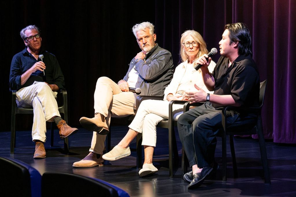 Charles M. Sennott tweet media