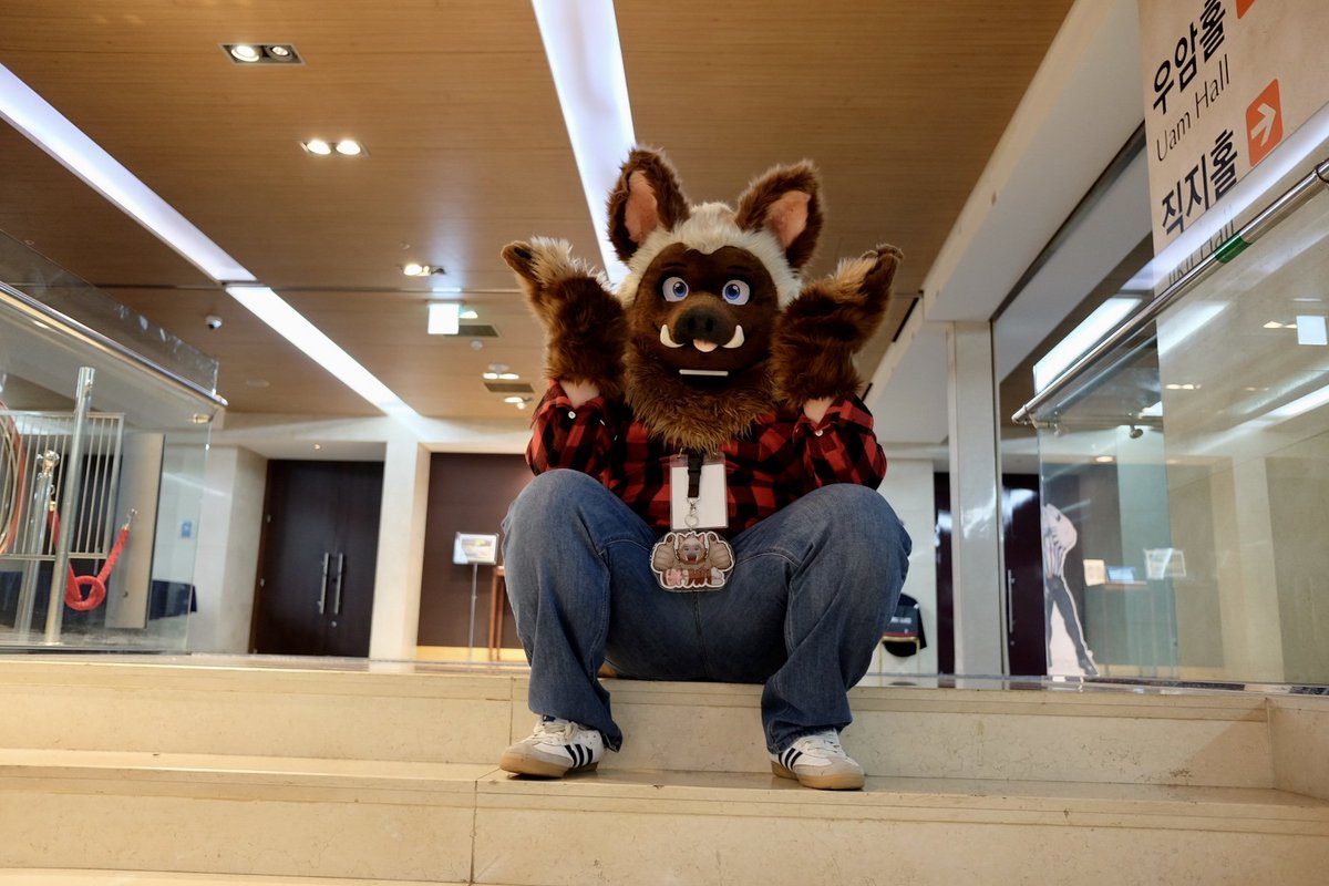 📷<a href="/F_comic_/">comic</a> 
🐗:나 완전 비율 대박이잔어 
🐗:My body ratio is perfect!
🐗:私、比率バッチリじゃん！