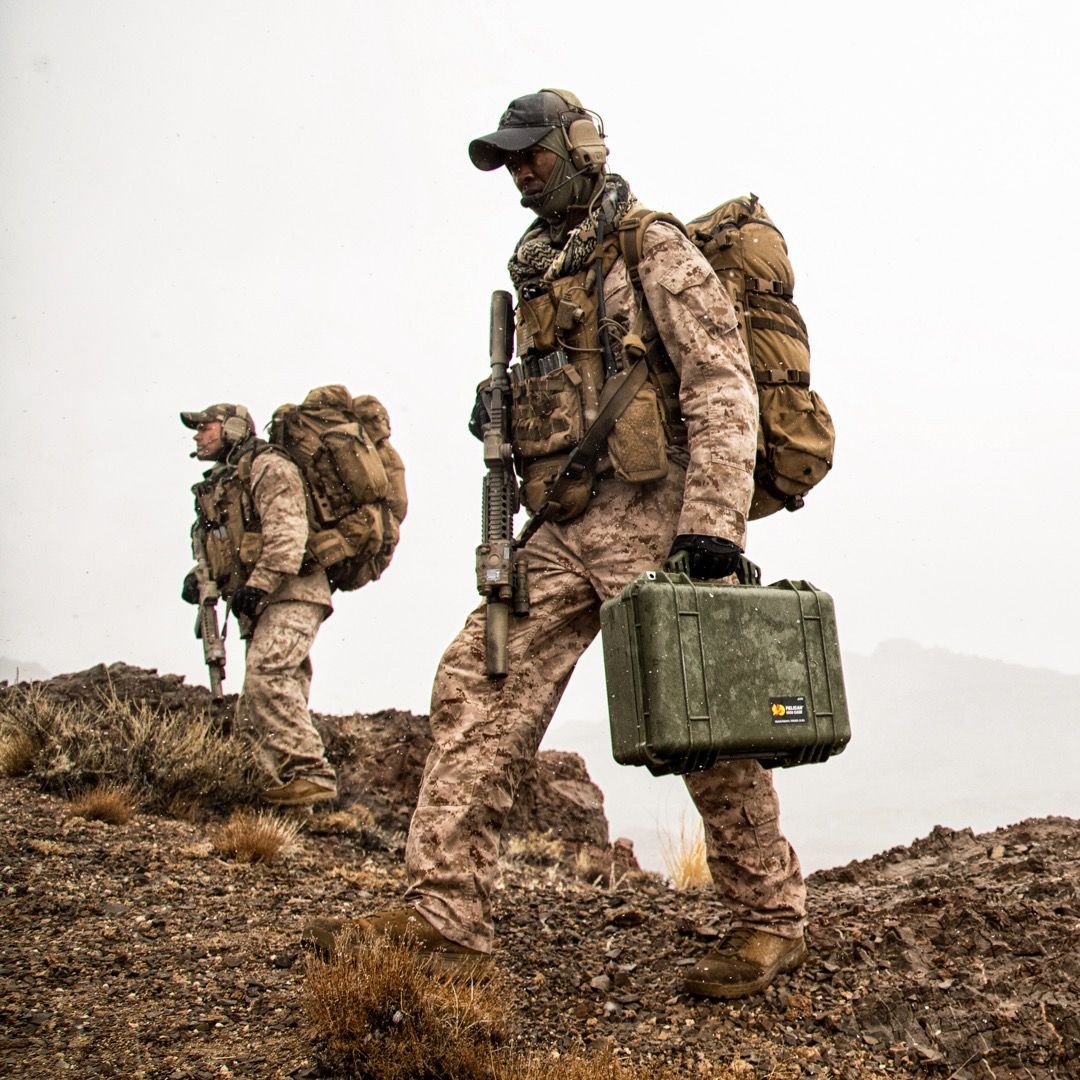 Specialty_Cases's tweet image. Mission success starts with gear safety.
Specialty Cases builds custom military-grade hard cases to keep weapons, comms, and electronics operational anywhere your orders take you.
📞 800-267-1674
🔗 specialtycases.com/quote
#DesignSupportProtect #SpecialtyCases #MilitaryGrade
