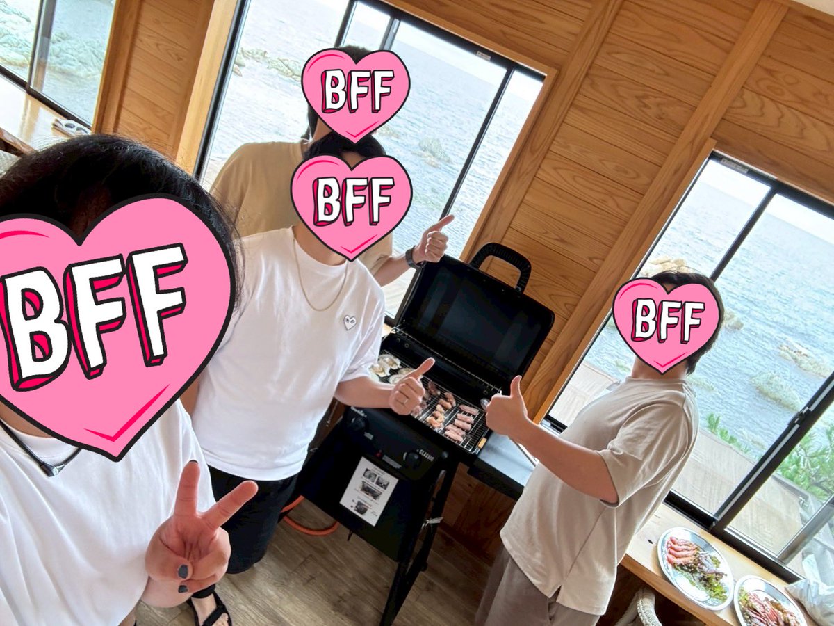 Zhen_s2k's tweet photo. 海見ながら屋内BBQは最高🦑
#CafeMare https://t.co/fRC4tOM3Pu