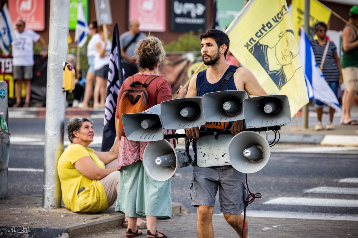ביקום מקביל הייתי פועל במה