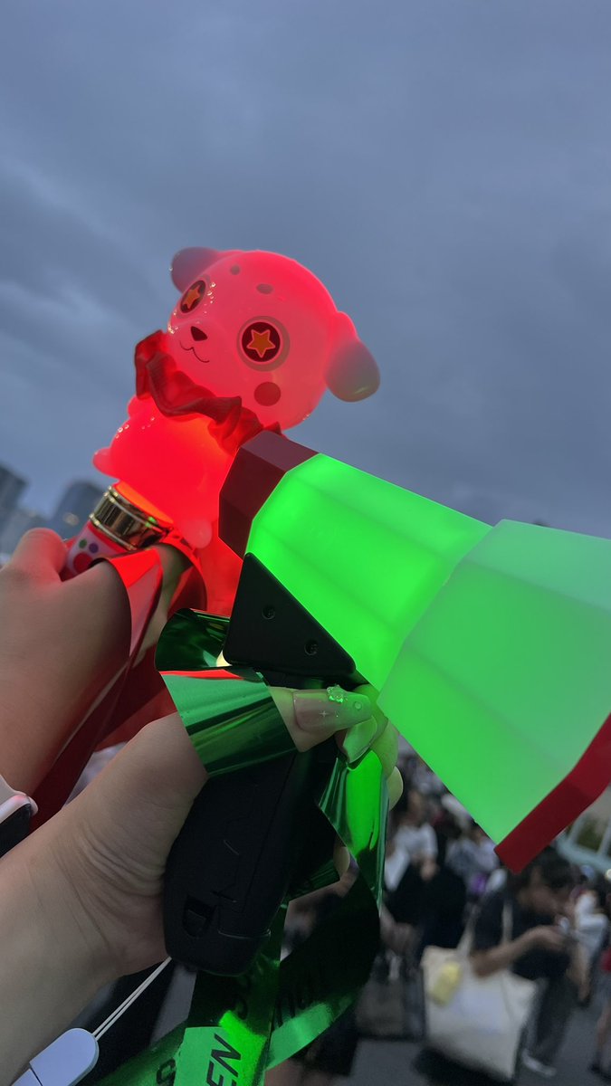 suz_tanuki's tweet photo. 最高すぎる2日間でしたやっぱり浦島坂田船は最高です💚🚢🫶🏻
明日からまた仕事やだ😭😭一生ライブ行きたい😭😭 https://t.co/qS0XQsLrwj