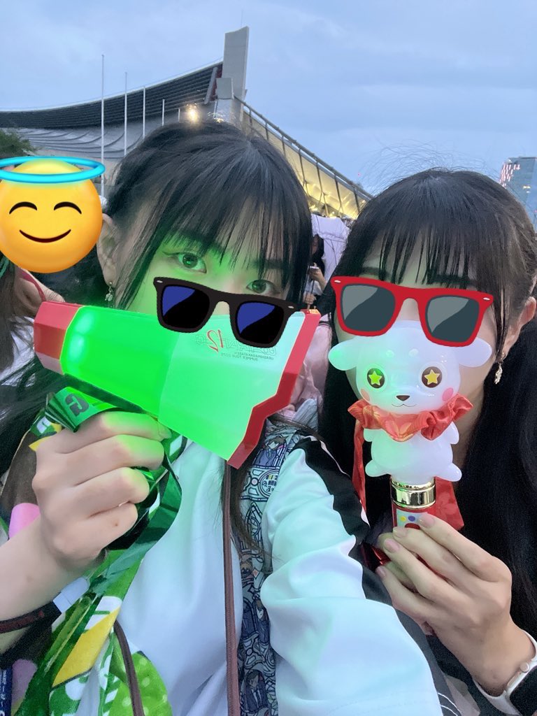 suz_tanuki's tweet photo. 最高すぎる2日間でしたやっぱり浦島坂田船は最高です💚🚢🫶🏻
明日からまた仕事やだ😭😭一生ライブ行きたい😭😭 https://t.co/qS0XQsLrwj