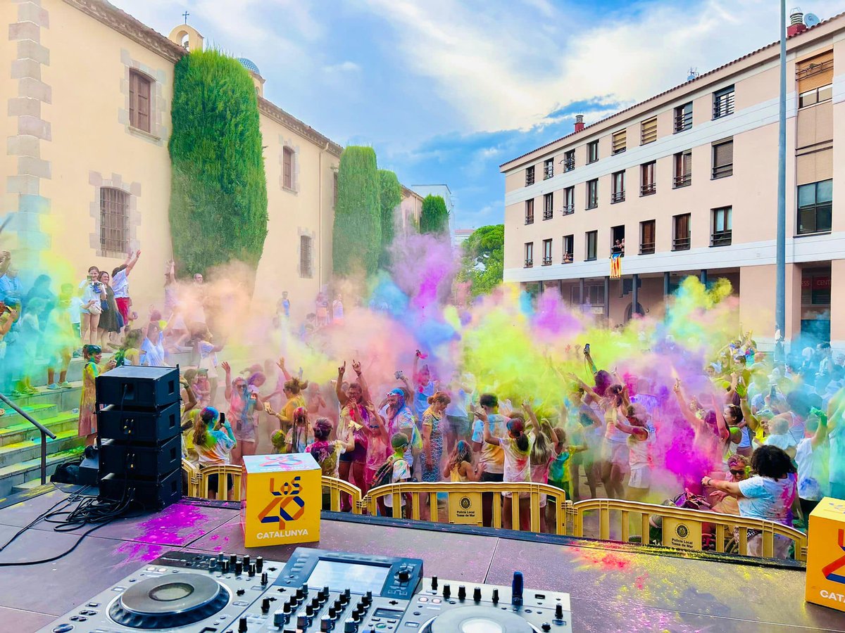 Tossa de Mar tweet media