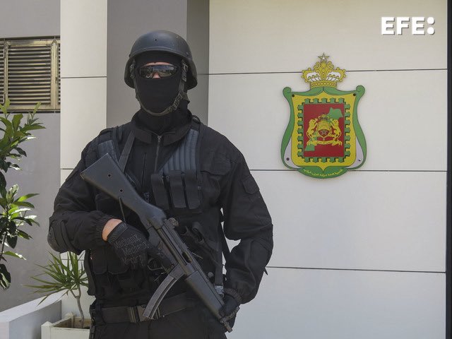 Los servicios de seguridad de #Marruecos arrestan en el centro del país a un hombre por sus supuestos vínculos con el grupo yihadista #Estado_Islámico.