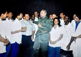 IzquierdoAlons1's tweet photo. Fidel: “Ante ustedes esta Humanidad un día tendrá que inclinarse, ante ustedes tendrán que  inclinarse las futuras generaciones…”
#LaHabanaViveEnMí 
#LaHabanaDeTodos https://t.co/6tNWWEYsqH