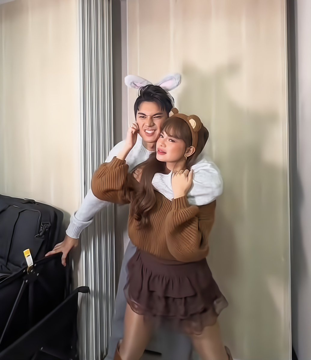 SHErendipity7's tweet photo. been inactive for the past weeks/months? but still here, silently supporting DustBia💛
Abot tenga pa rin ang ngiti everytime na nakikita ang mga videos nyo.

and to Admins, Sponsors and to all Cheffies, congrats and I am so proud of you all. 🫶🏻🥹 https://t.co/gb4cVezITv