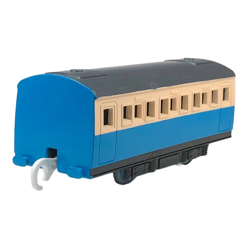 Lemme tell you about Season 5:❌
Lemme tell you about Blue Coach:✅