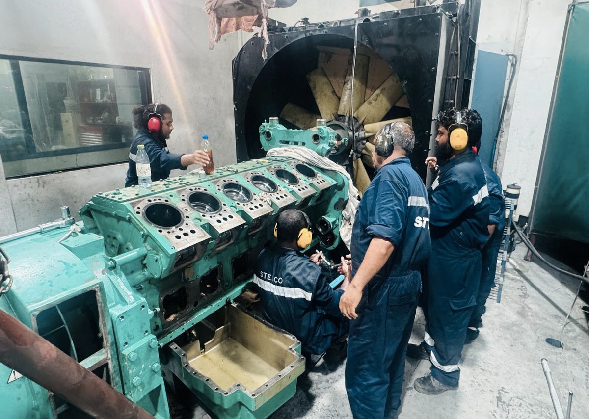 ކ.ތުލުސްދޫގައި މިކުންފުނިން ދެމުންގެންދާ ކަރަންޓުގެ ހިދުމަތް މެދުނުކެނޑި އޭގެ އެންމެ ފުރިހަމަ ގޮތުގައި ރައްޔިތުުންނަށް ފޯރުކޮށްދިނުމަށް ކުރަމުންގެންދާ މަސައްކަތްތަކުގެ ތެރެއިން ތުލުސްދޫގެ 800kW  ޖަނަރޭޓަރުސެޓްގެ އޯވަރހޯލް ނިންމާ މިހާރު ވަނީ ބޭނުން ކުރަން ފަށާފައި.