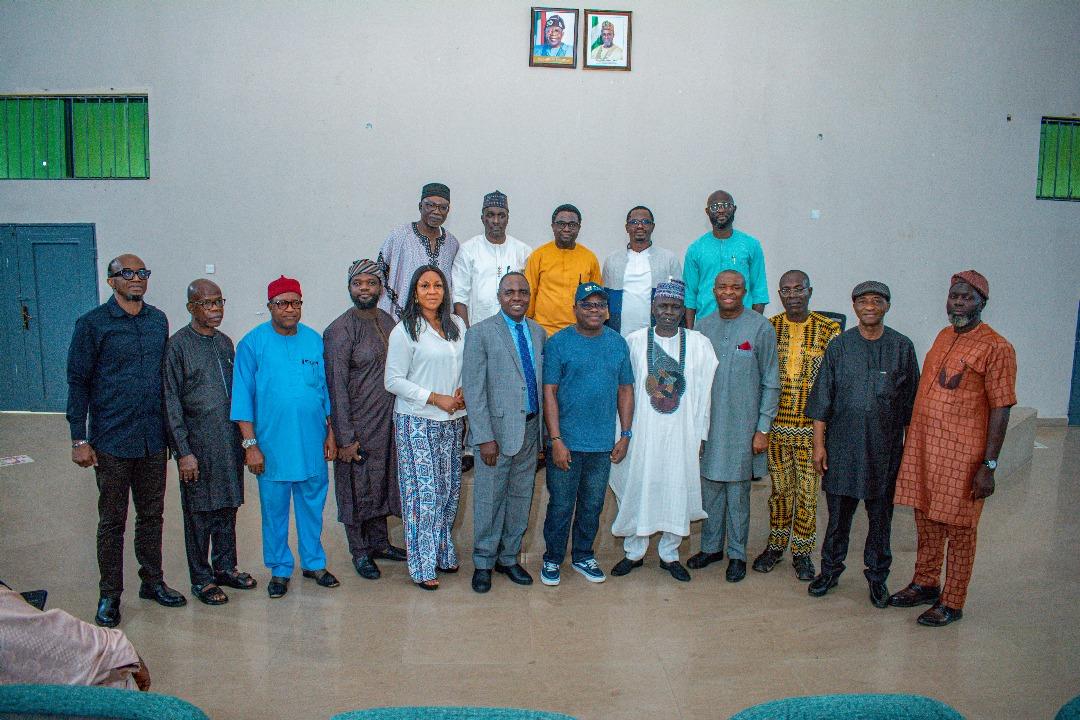 NEWMAP_NIGERIA's tweet image. The Federal Project Management Unit of the NEWMAP-EIB convened a strategic meeting on Monday, 11/8/2025 in Abuja with 23 State Project Coordinators to finalize state-level readiness and work plans ahead of fund disbursement.
#EIB #ProjectImplementation #SustainableDevelopment