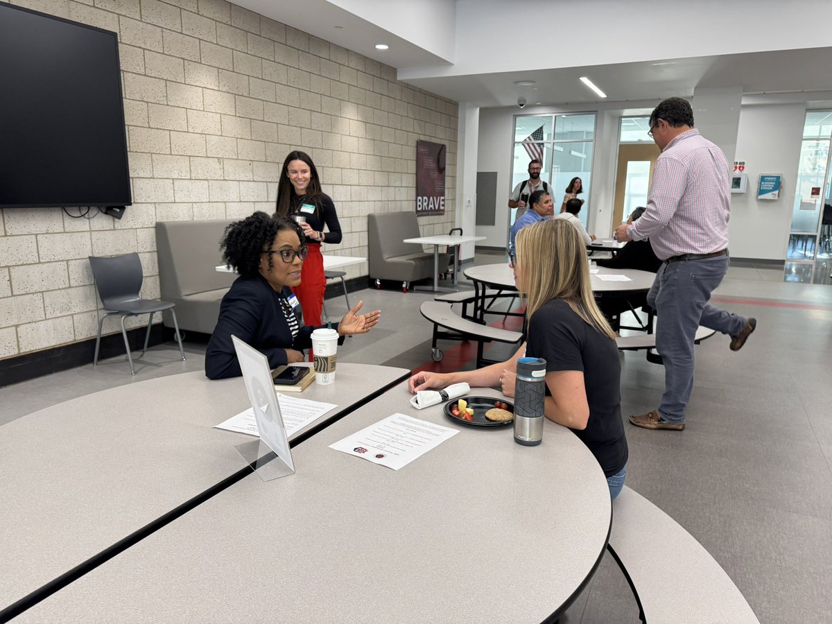 Indian Hill Schools tweet media