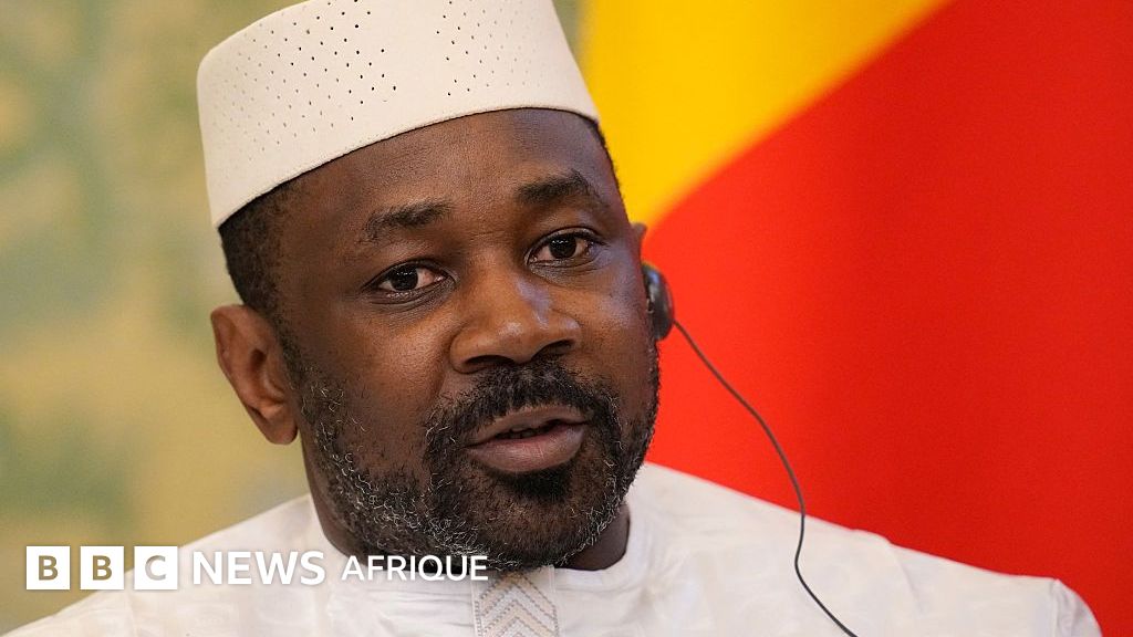 Plusieurs dizaines soldats dont des officiers soupçonnés d’avoir comploté pour renverser la junte au pouvoir ont été arrêtés au Mali au cours des dernières soixante-douze.
bbc.in/4m7Nkot