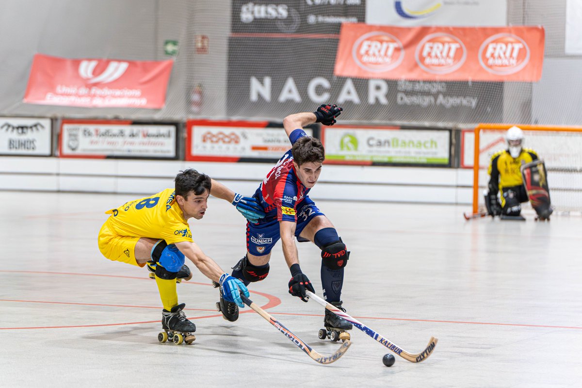 🔥 Tot a punt per viure la XXI edició de la Frit Ravich Lliga Catalana d’#HoqueiPatins 🏑

🔝 La primera competició oficial de la temporada per als equips catalans de l’OK Lliga ja és aquí!

📆Horaris disponibles aquí 👉 hoqueipatins.fecapa.cat

➕ Info: fcpatinatge.cat/noticia/48024-…