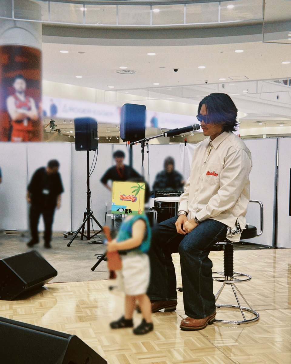 ryuto_staff's tweet image. 2025.8.11(Mon)
『#Buddy』発売記念リリースイベント💿

埼玉県「イオンレイクタウンkaze」
にて開催させていただきました🎤

本日も沢山の方にお越しいただき、
小さなお客様もたくさん来てくださり
本当にありがとうございました..💭✨

#KAZ #GENERATIONS #数原龍友 #TandW #Avocado #リリイベ