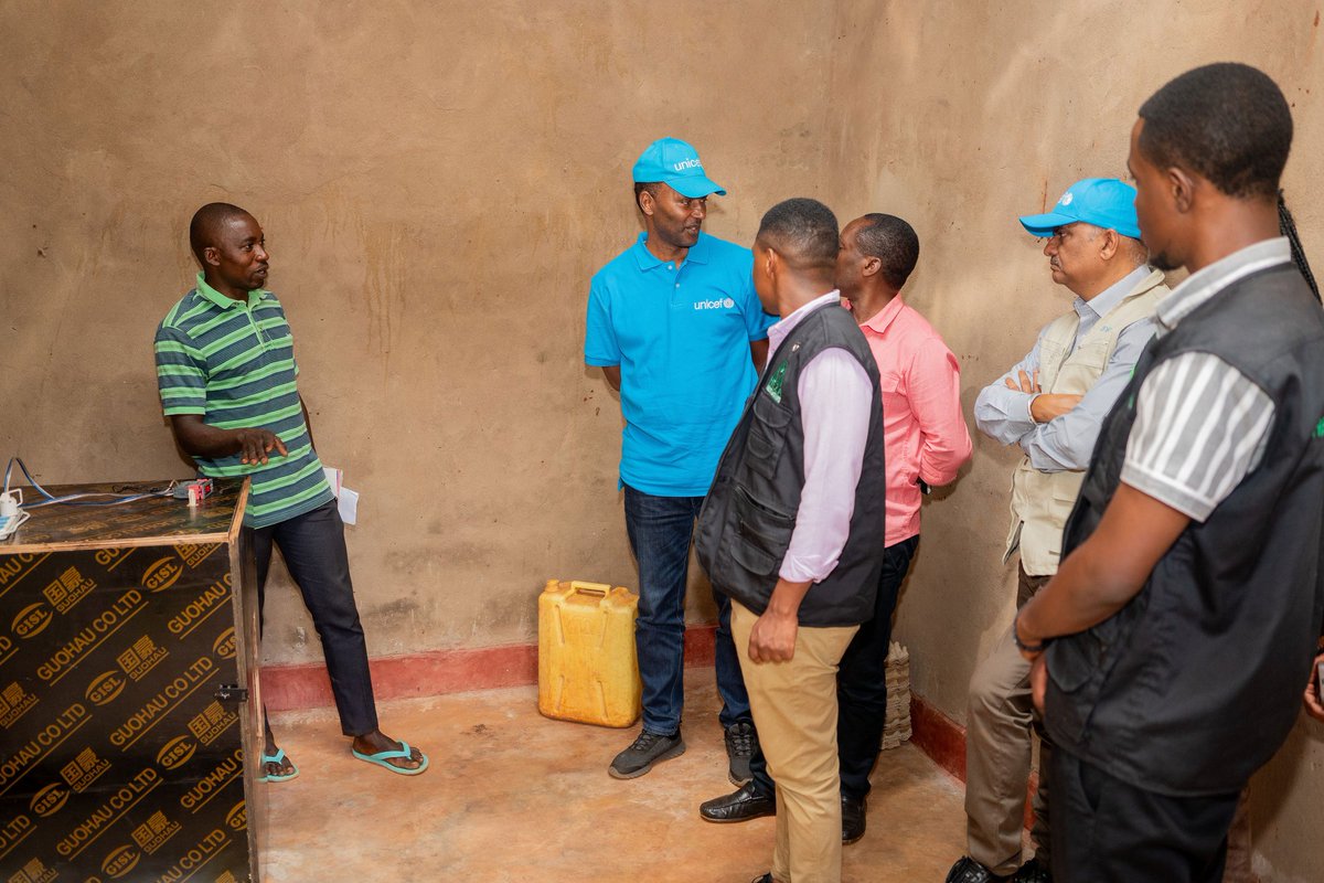 "From small savings to big impact"
Empowered by the #IMENAProject with <a href="/unicefrw/">UNICEF Rwanda</a>, a saving group from <a href="/KireheDistrict/">Kirehe District</a> started with modest savings, moved into poultry farming, bought an incubator, and now hatch 400+ chicks every 3 weeks, proving the power of team work 
#teamwork