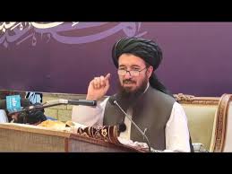 تاته الله تعالی علم پوه درایت درکړی
ستا د حسن کتنه صرف بنایان کولی شي
ړانده خو لمر  هم نه ویني،
نو دیکې د لمر څه ګناه ده؟.
د علم او پوهې لمر دې الله تعالی تل ځلانده لره،
امین یارب العالمین،