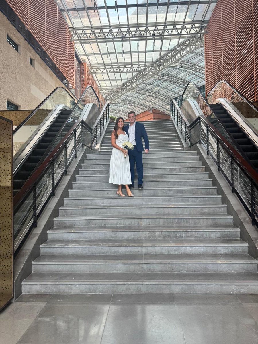 RossaGACBelfast's tweet image. Comhgairdeas to  our former senior hurler @macil8 and his beautiful bride Mara on their wedding celebrated in the Middle East last week 💍