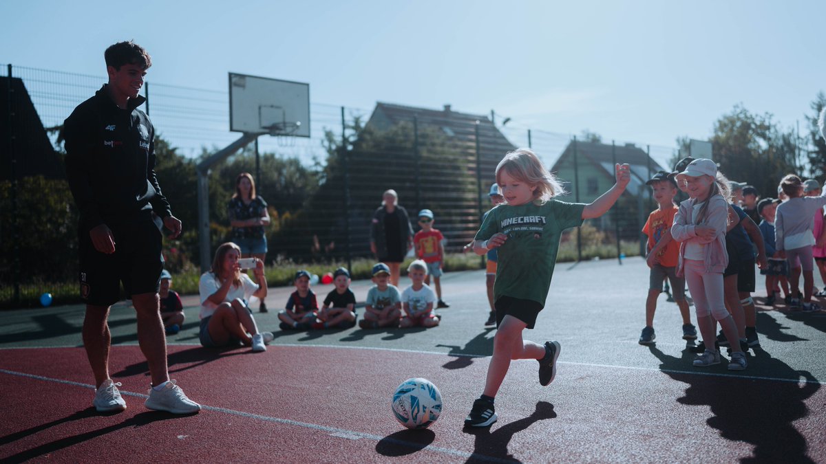 Piast Gliwice tweet media