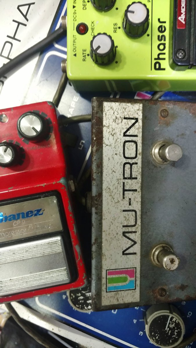 EfectosCluster's tweet image. ¿Tu pedal favorito necesita ayuda? 😫 
No importa la marca, en Efectos Cluster lo reparamos. 🛠️ 
Devolvéle la vida a tu sonido con nuestro service especializado. ¡Consultanos! 🎸✨

#EfectosCluster #ServicioTecnico #PedalesDeEfecto #Reparacion #Guitarra #Bajo #Sonido