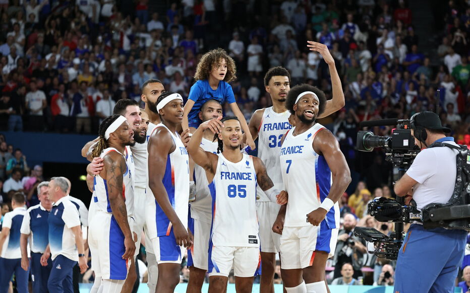 BballArea tweet media