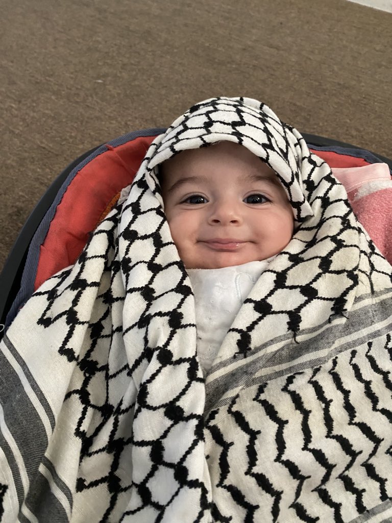 Mo7ammed_jawad6's tweet photo. If you see this picture, reply with your Country's Flag.
Let's see where do you support Gaza from. https://t.co/9S3ncUXM5F
