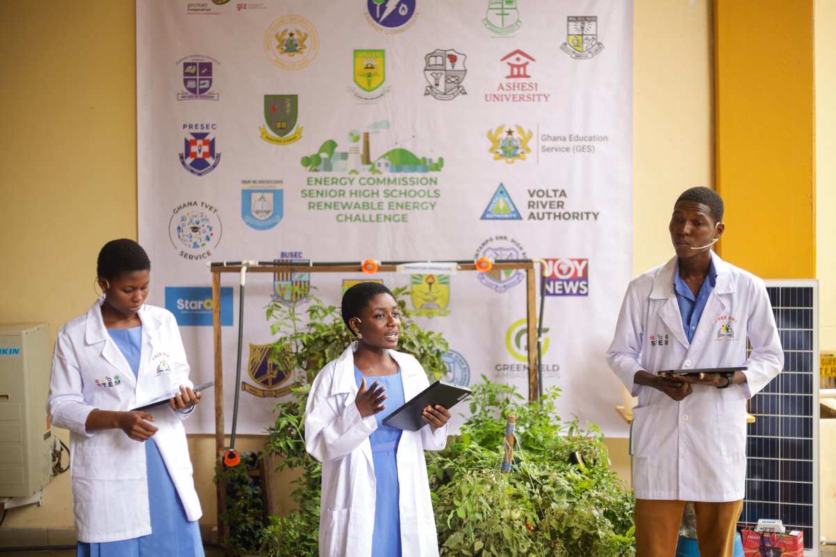 Kintampo SHS designs "Smart Vertical Garden", which is a solar powered filtration and irrigation system aimed at enhancing food security.

#ECSHSREChallenge