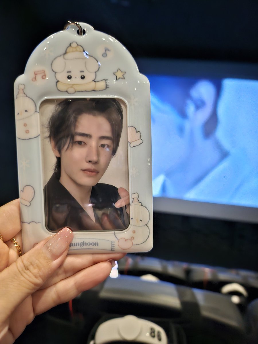 성훈이가 내눈앞에 바로
있다니😍 엔하이픈이 내눈
앞에서 왔다갔다 하다니❤️
오랜만에 도파민 퐝퐝😆
ㅋㅋㅋㅋㅋㅋㅋㅋㅋ
또 보고싶다❤️
.
.
.
#IMMERSION
#ENHYPEN
#SUNGHOON
#박성훈