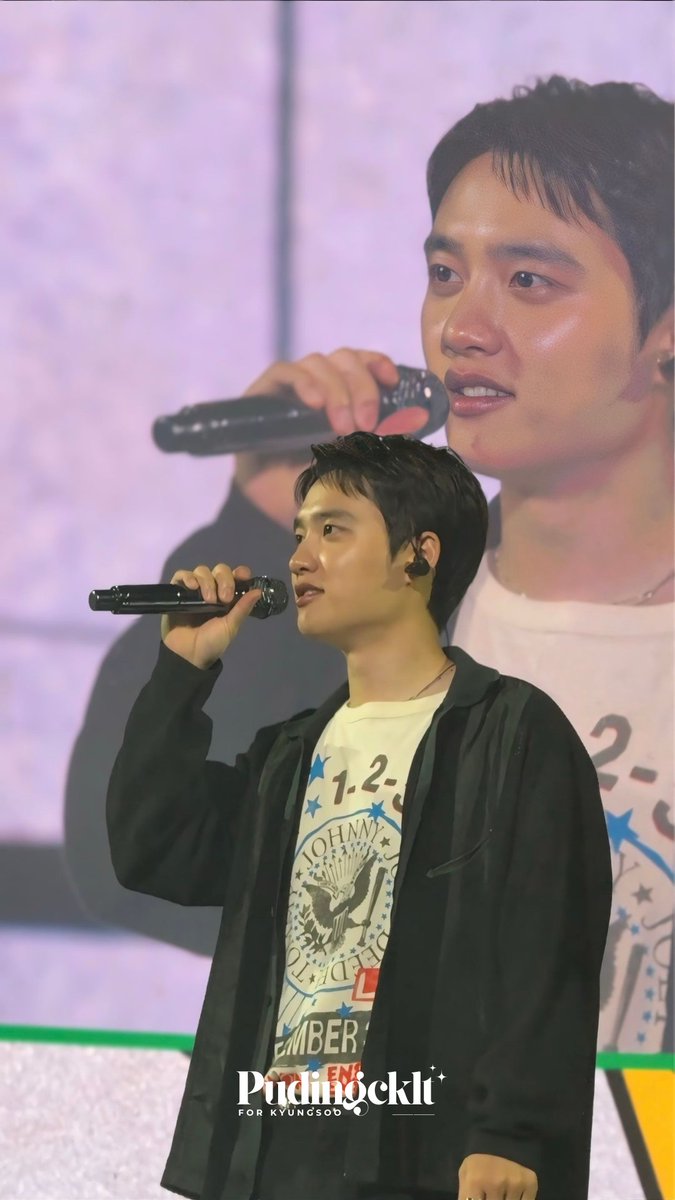 pudingcklt__'s tweet photo. Kyungsoo watermarking himself

250809 #도경수 #DOHKYUNGSOO #KYUNGSOO #DOit_InJAKARTA #DOinJKT #ASIACONCERT_DOit https://t.co/CnRlAj83KJ