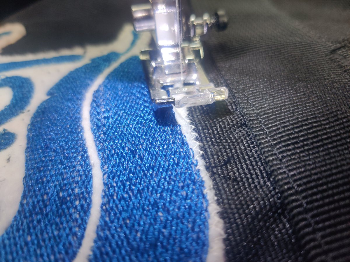 FeatherWorks.studio tweet media